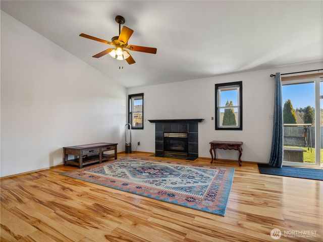 20101 85th Avenue E, Spanaway, WA 98387