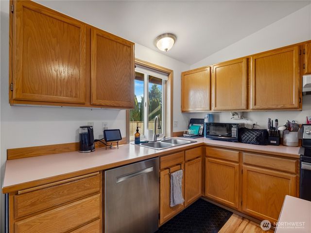 20101 85th Avenue E, Spanaway, WA 98387