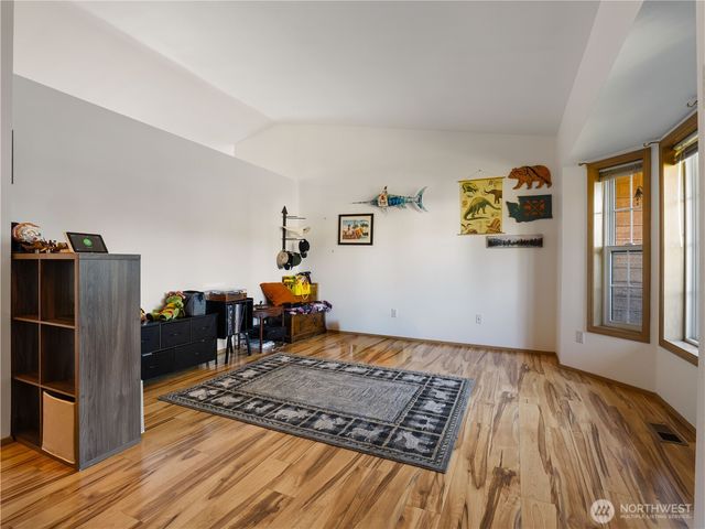 20101 85th Avenue E, Spanaway, WA 98387