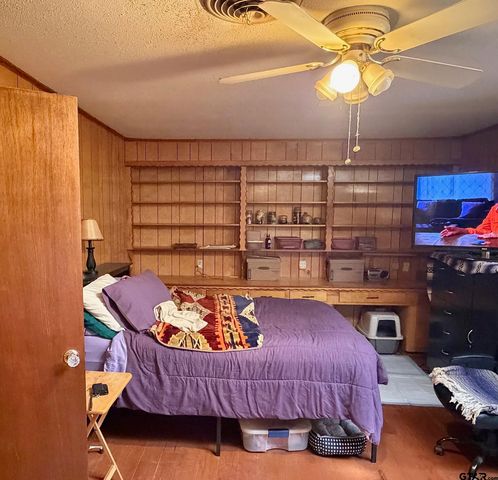 110 Charles Street, Crockett, TX 75835