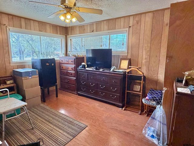 110 Charles Street, Crockett, TX 75835