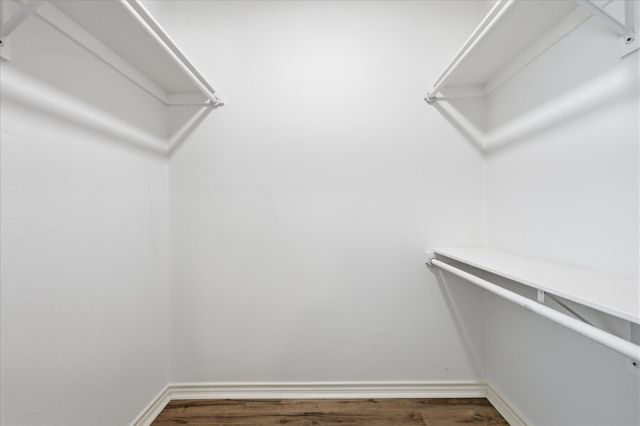 1235 Barlow Avenue, Dallas, TX 75224