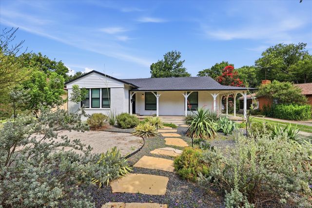 1235 Barlow Avenue, Dallas, TX 75224