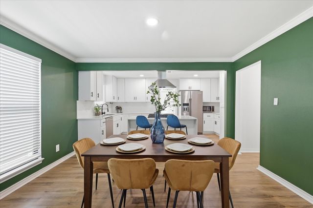 1235 Barlow Avenue, Dallas, TX 75224