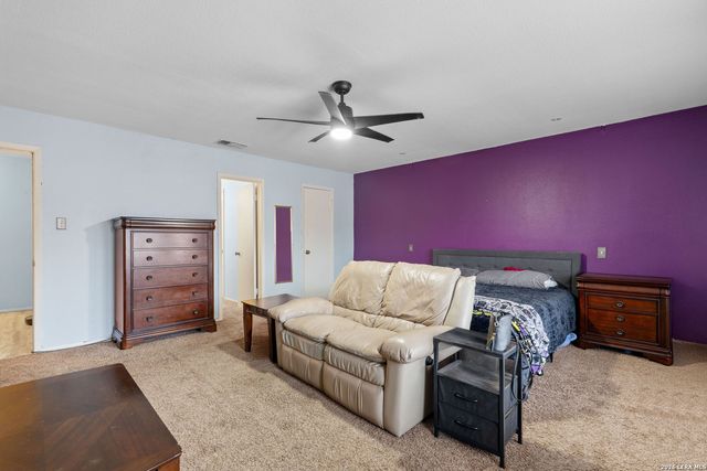 8010 Brisbane, Converse, TX 78109