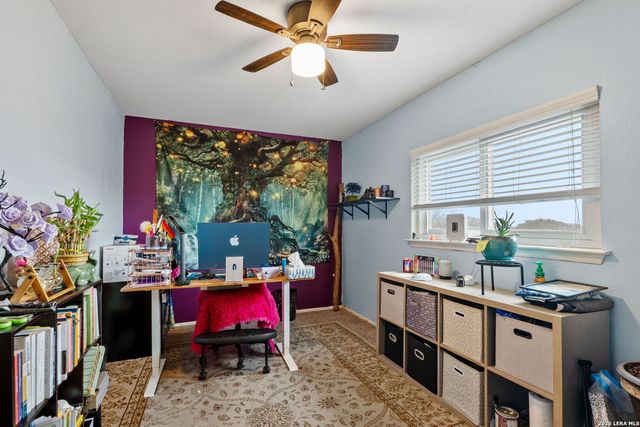 8010 Brisbane, Converse, TX 78109