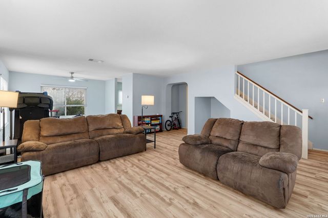 8010 Brisbane, Converse, TX 78109