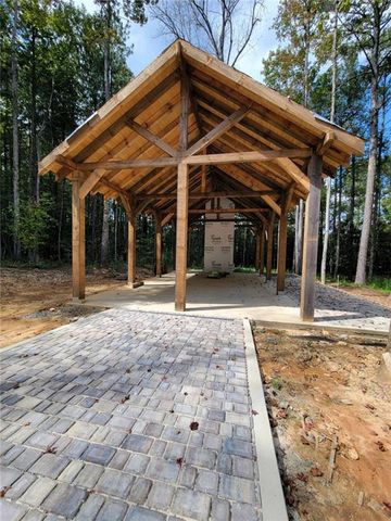 277 Mountaingate Way, Ellijay, GA 30536