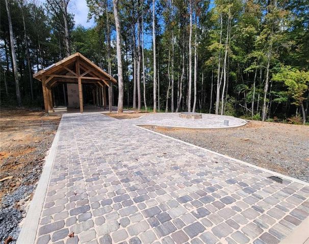 277 Mountaingate Way, Ellijay, GA 30536