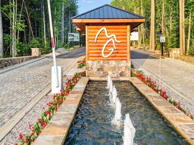 277 Mountaingate Way, Ellijay, GA 30536