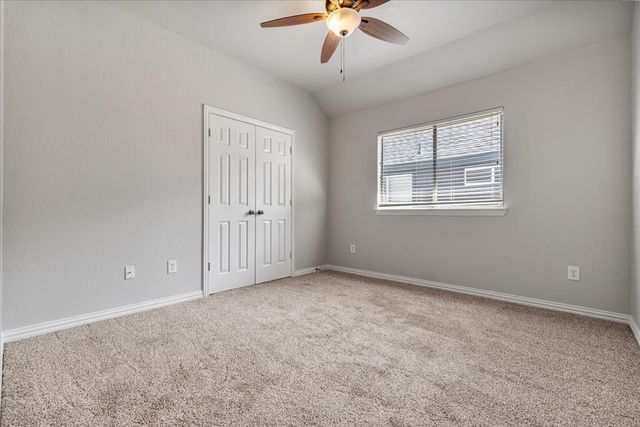 2468 Lakeland Drive, Grand Prairie, TX 75054
