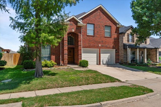 2468 Lakeland Drive, Grand Prairie, TX 75054