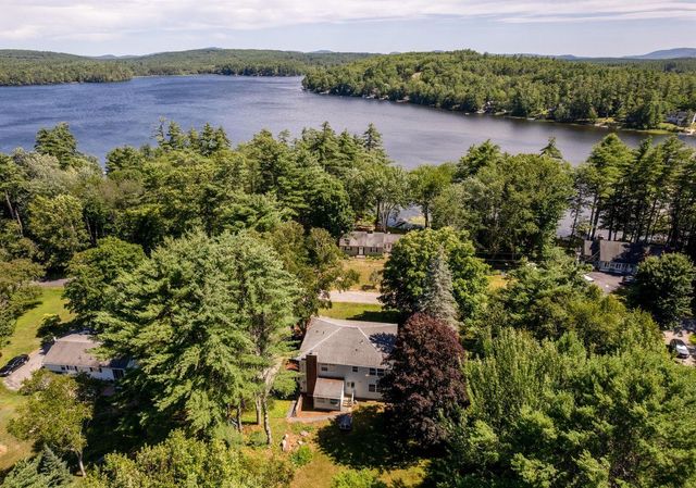 8 Mirror Lake Drive, Tuftonboro, NH 03853
