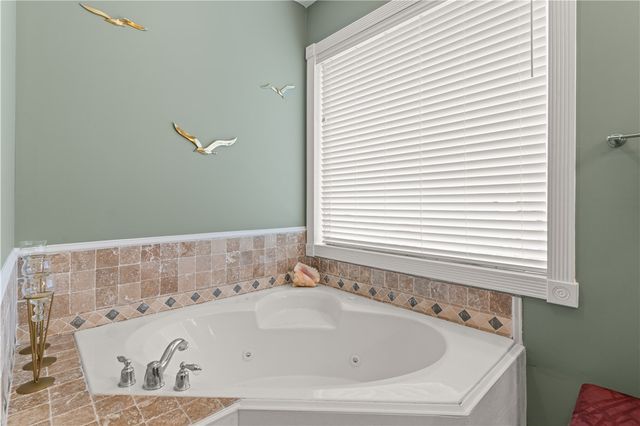 111 N Harrington Road, St Simons Island, GA 31522