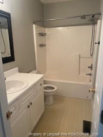 104 Brett Court, Fayetteville, NC 28305