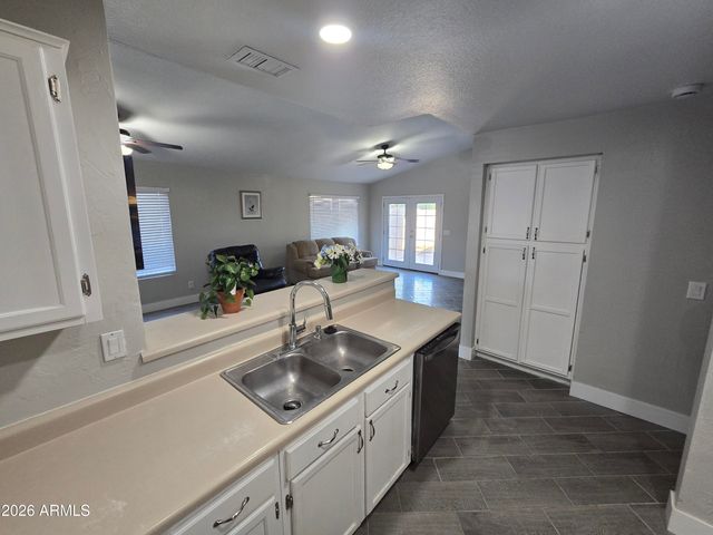 5059 E CASPER Street, Mesa, AZ 85205