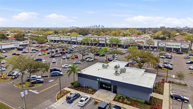 2521 W CREST AVENUE, Tampa, FL 33614