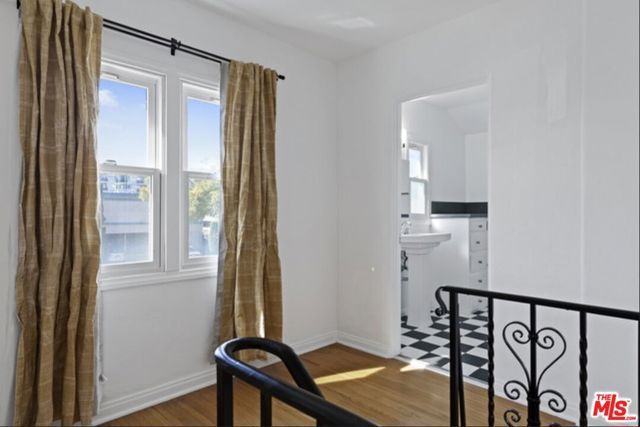 3444 Vinton Avenue, Los Angeles, CA 90034