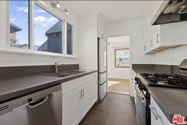 3444 Vinton Avenue, Los Angeles, CA 90034