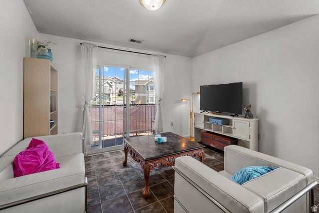148 W DAYBREAK LN, Saratoga Springs, UT 84045