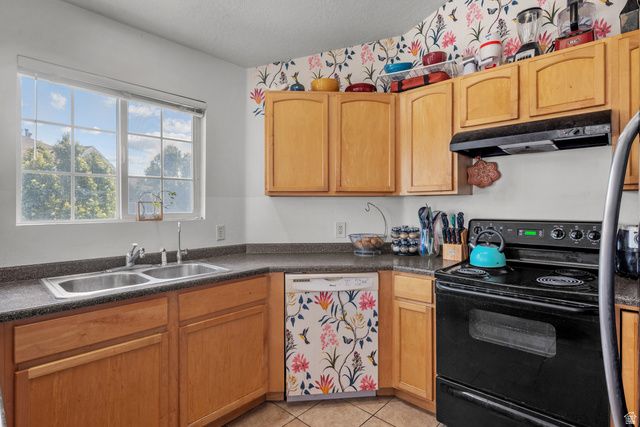 148 W DAYBREAK LN, Saratoga Springs, UT 84045
