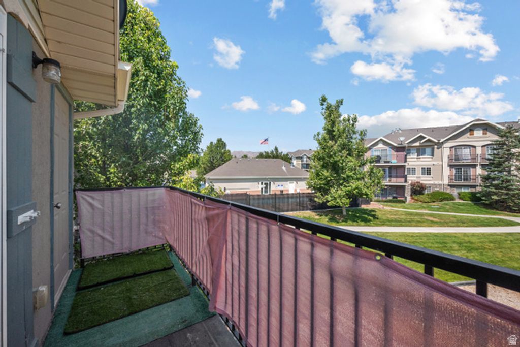 148 W DAYBREAK LN, Saratoga Springs, UT 84045 — photo 4