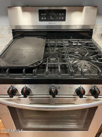 35808 N 7TH Street, Phoenix, AZ 85086