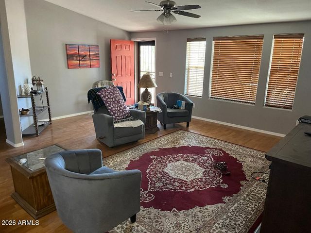 35808 N 7TH Street, Phoenix, AZ 85086