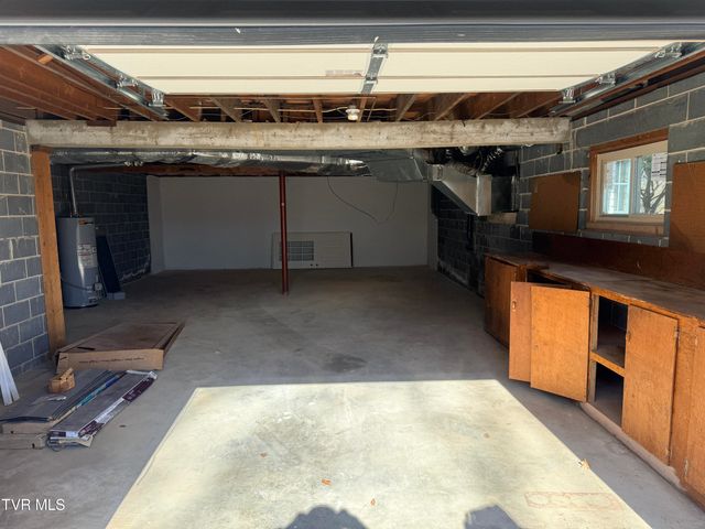 208 Shady Lane, Church Hill, TN 37642