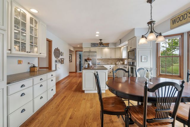 6214 N Wyndwood Drive, Crystal Lake, IL 60014