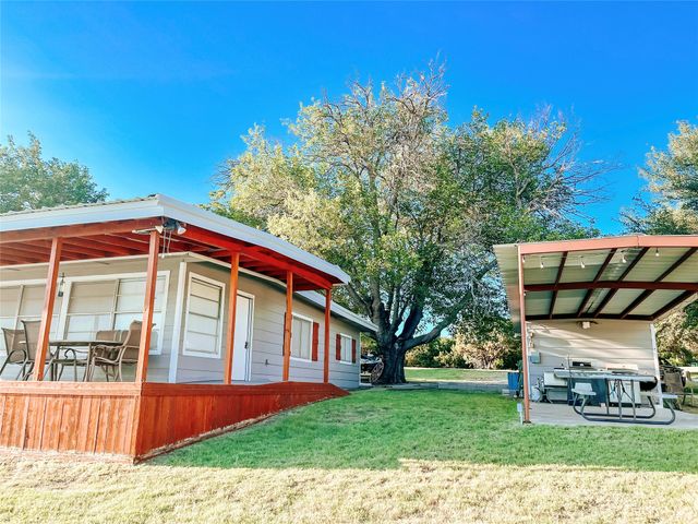 2037 Harris Drive, Graford, TX 76449
