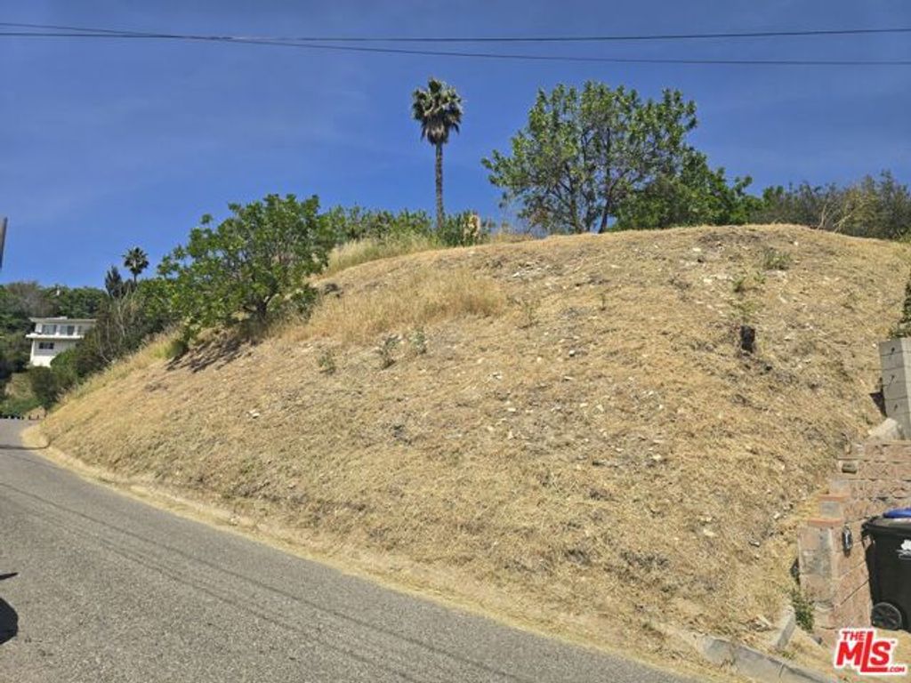 4011 Elderbank Drive, Los Angeles, CA 90031