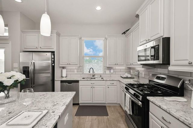 5534 Purple Meadow Lane, Fulshear, TX 77441