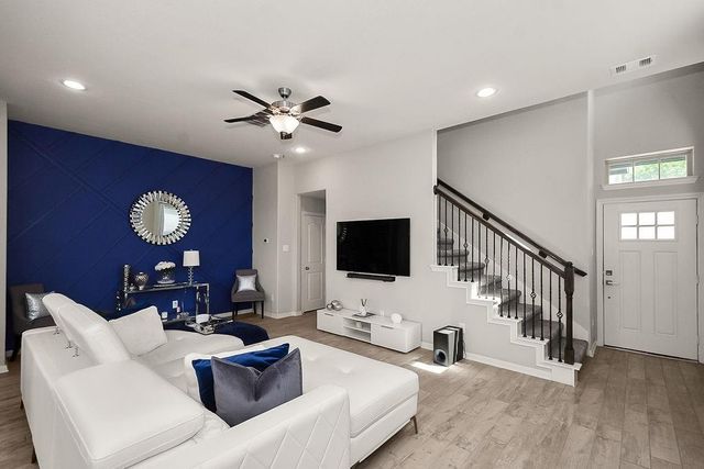 5534 Purple Meadow Lane, Fulshear, TX 77441