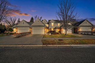 20719 Ashford Drive, Macomb Twp, MI 48044