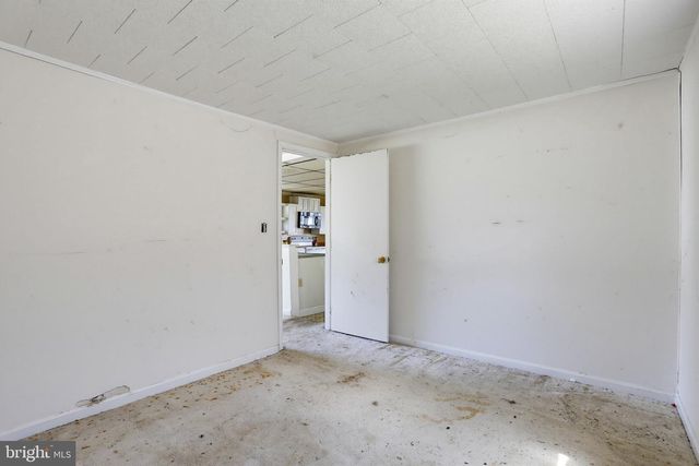 1300 MCNABBS LN, Pasadena, MD 21122