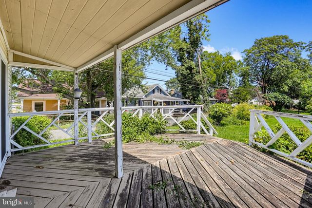 1300 MCNABBS LN, Pasadena, MD 21122