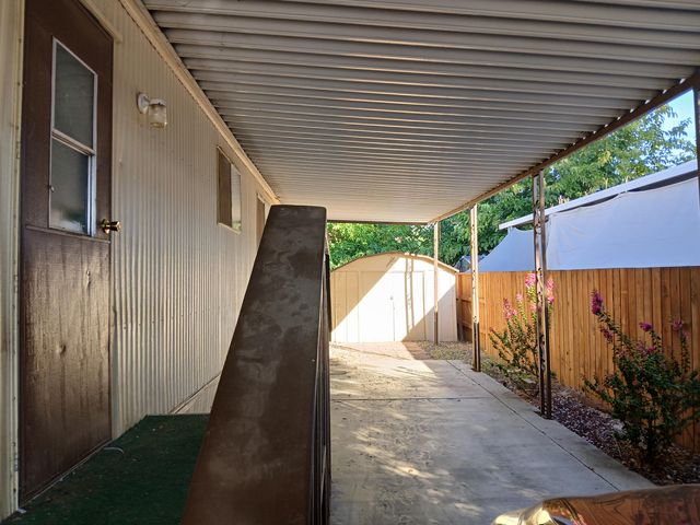 5505 W Tulare Avenue 80, Visalia, CA 93277