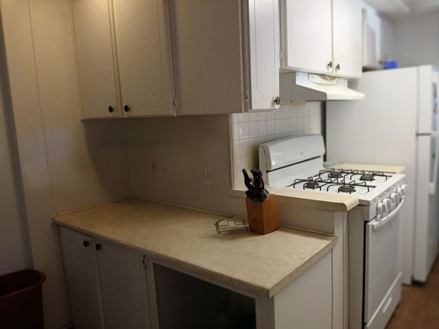 5505 W Tulare Avenue 80, Visalia, CA 93277