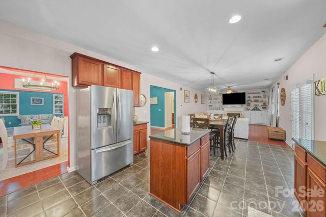 10906 Trout Creek Place, Davidson, NC 28036