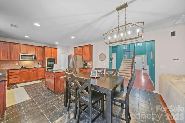 10906 Trout Creek Place, Davidson, NC 28036