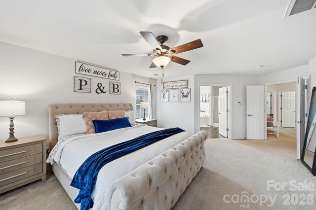 10906 Trout Creek Place, Davidson, NC 28036
