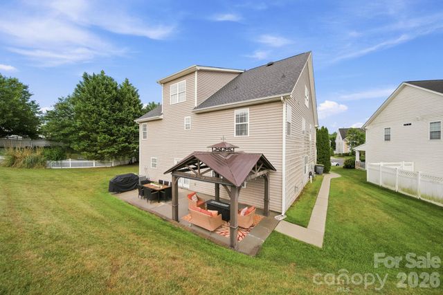 10906 Trout Creek Place, Davidson, NC 28036