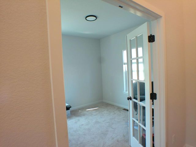 N114W7191 Oakmont DRIVE, Cedarburg, WI 53012