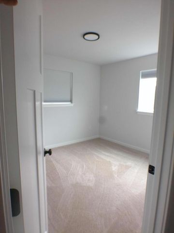 N114W7191 Oakmont DRIVE, Cedarburg, WI 53012