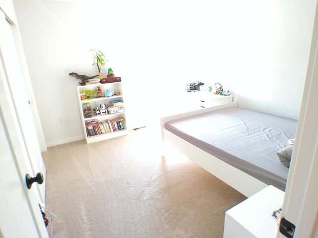 N114W7191 Oakmont DRIVE, Cedarburg, WI 53012