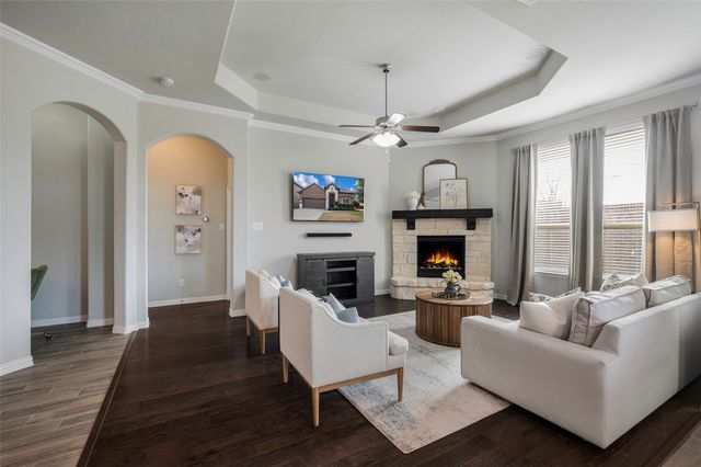 1310 Venezia Lane, Lewisville, TX 75077