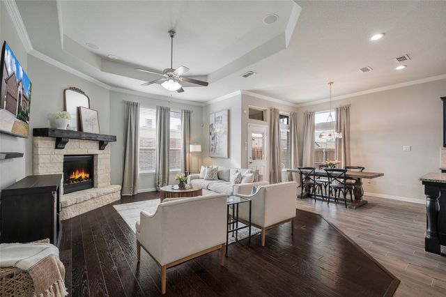 1310 Venezia Lane, Lewisville, TX 75077