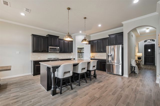 1310 Venezia Lane, Lewisville, TX 75077