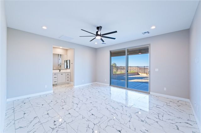 3183 Secret Pass Canyon Drive, Bullhead City, AZ 86429